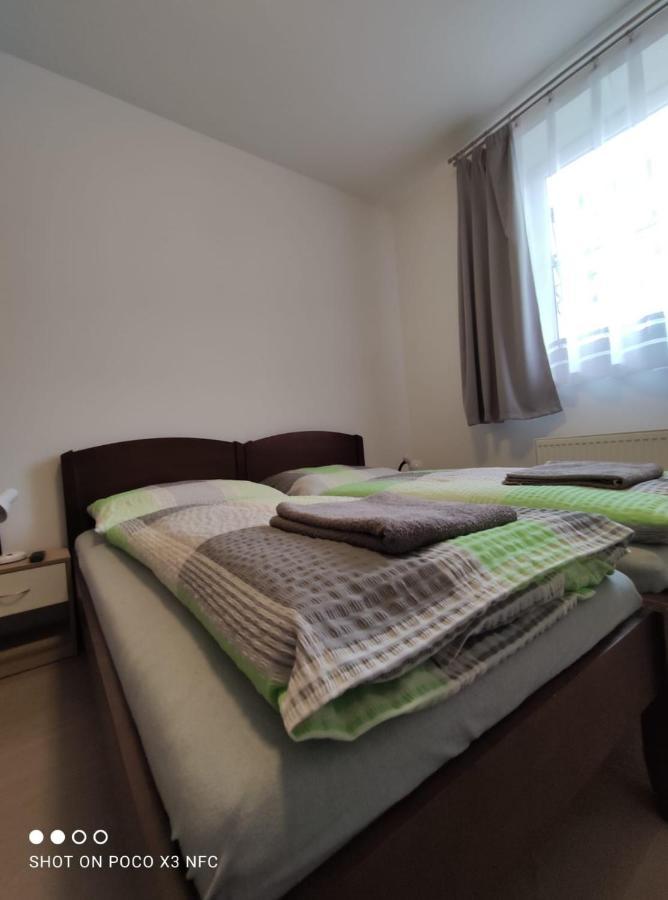 Penzion Duhet Hulin Exterior foto